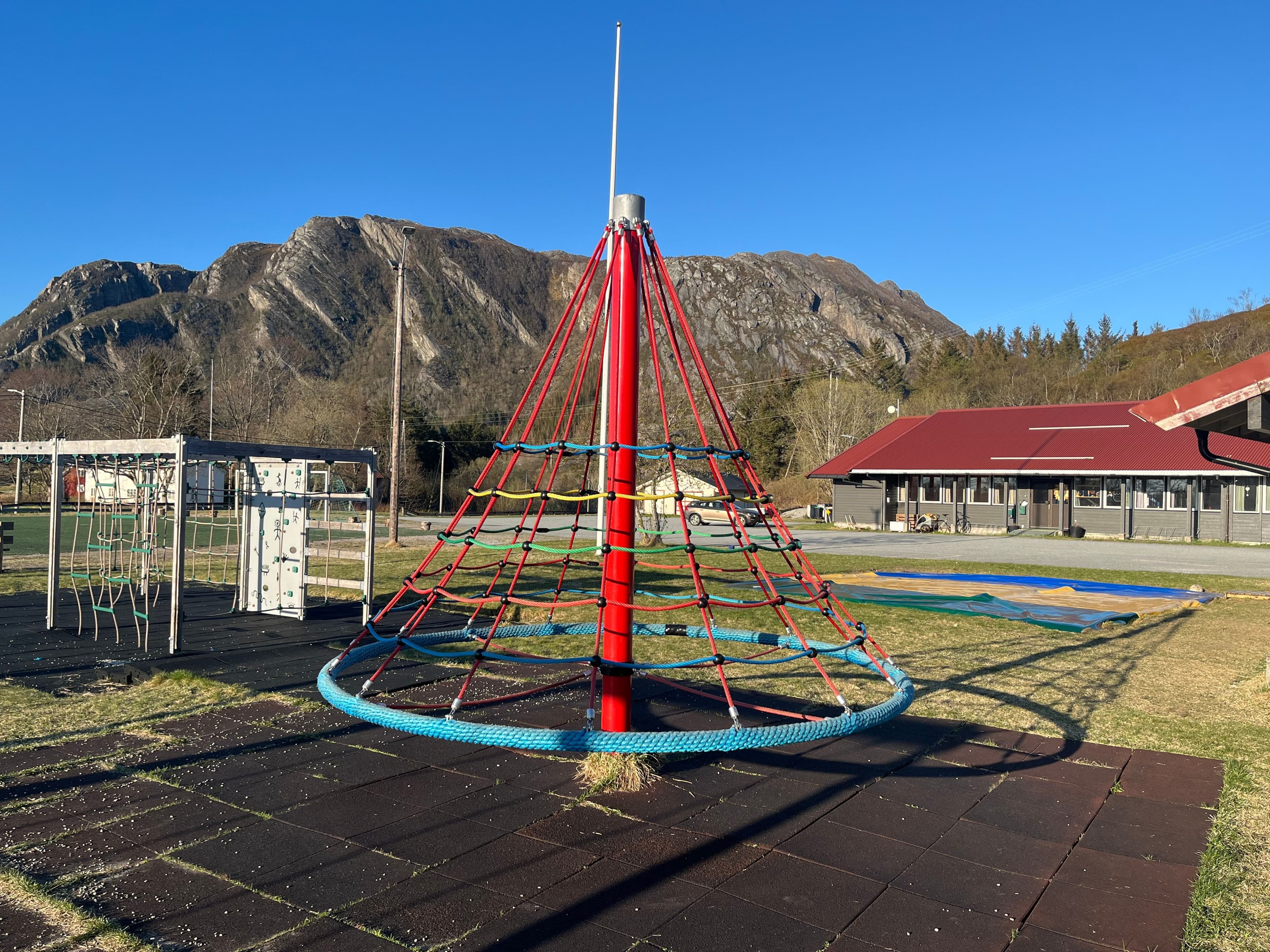 Meløy oppvekstsenter - skole