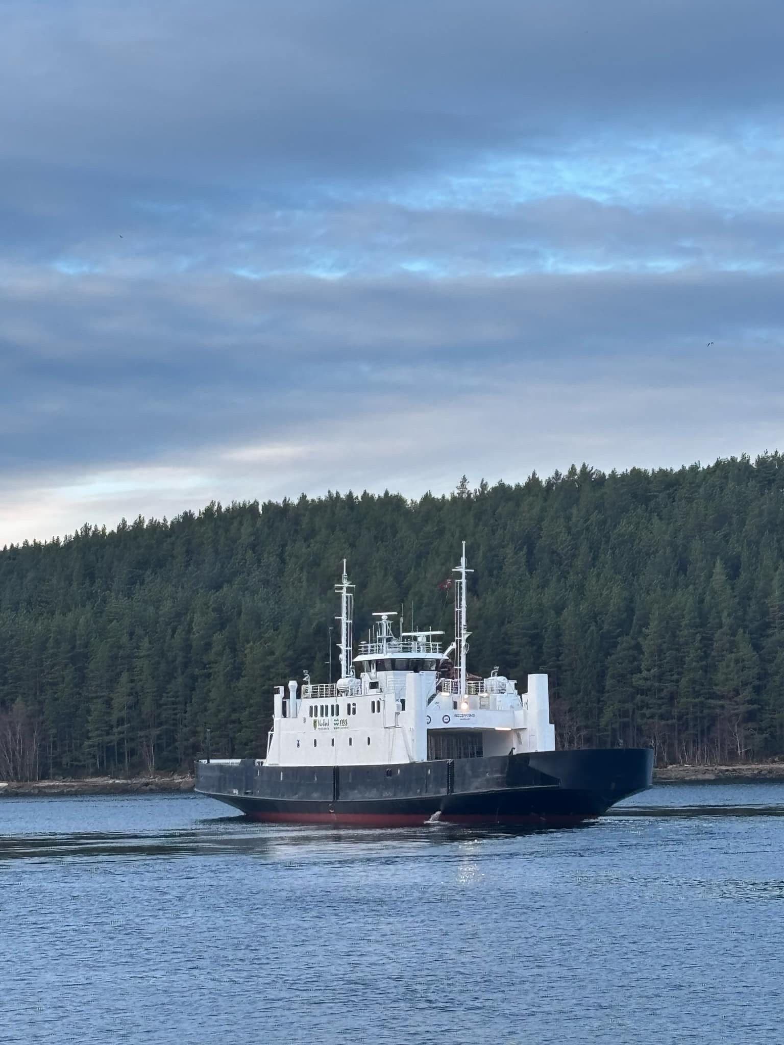 Stengt fergekai på Ørnes fra 5. januar 2026